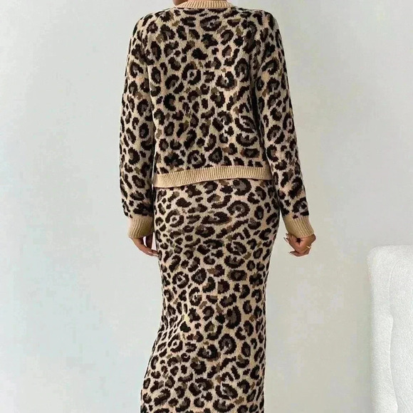 Brown Elegant Women's Leopard Print Casual Loose - Picture 2 of 6